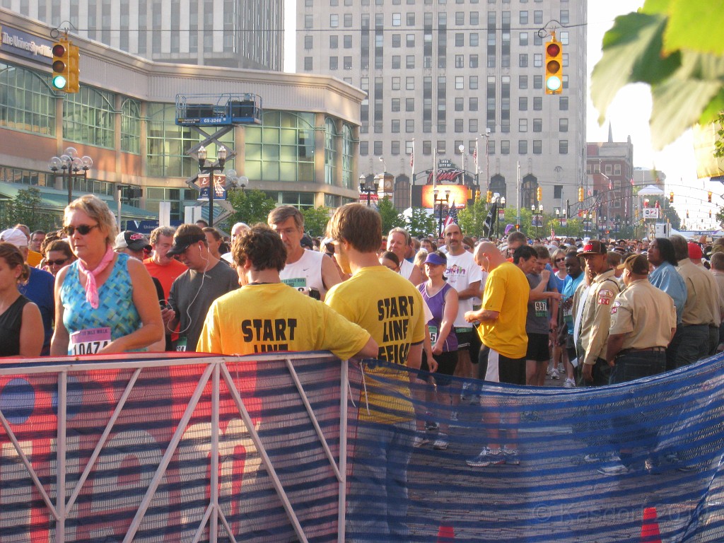Crim 10M 2011 009.JPG - A familar head poking through the crowd.